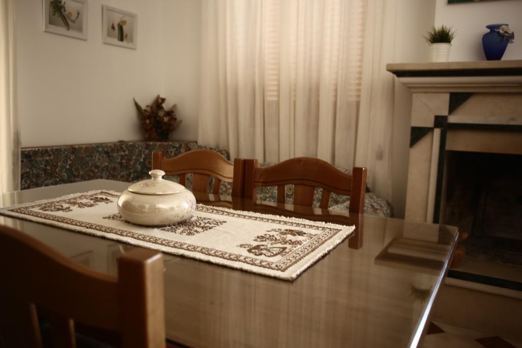 Villa Curri لوكوروتوندو المظهر الخارجي الصورة
